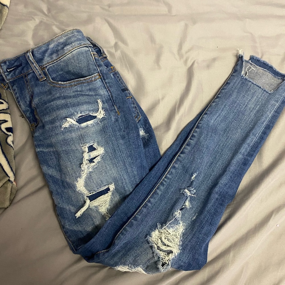 Medium wash ripped jeans